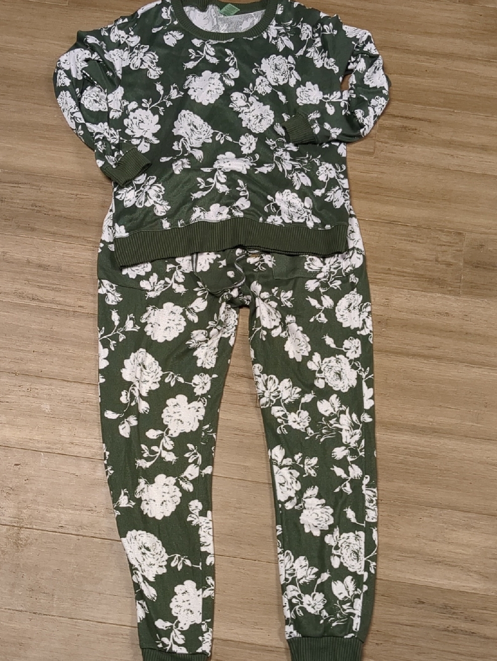 Honeydew Lounge Set, M